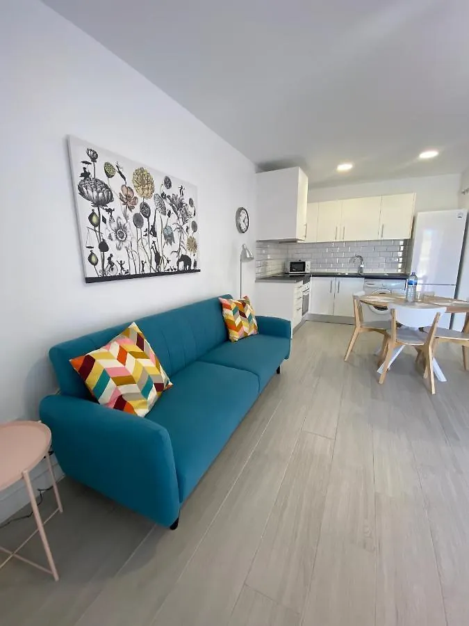 Comfortable Apartment Los Cristianos. Free Wifi. Arona  0*, Arona (Tenerife)