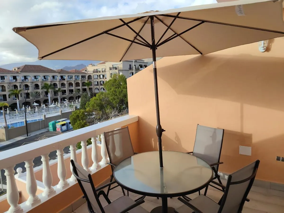 Comfortable Apartment Los Cristianos. Free Wifi. 阿罗纳 西班牙